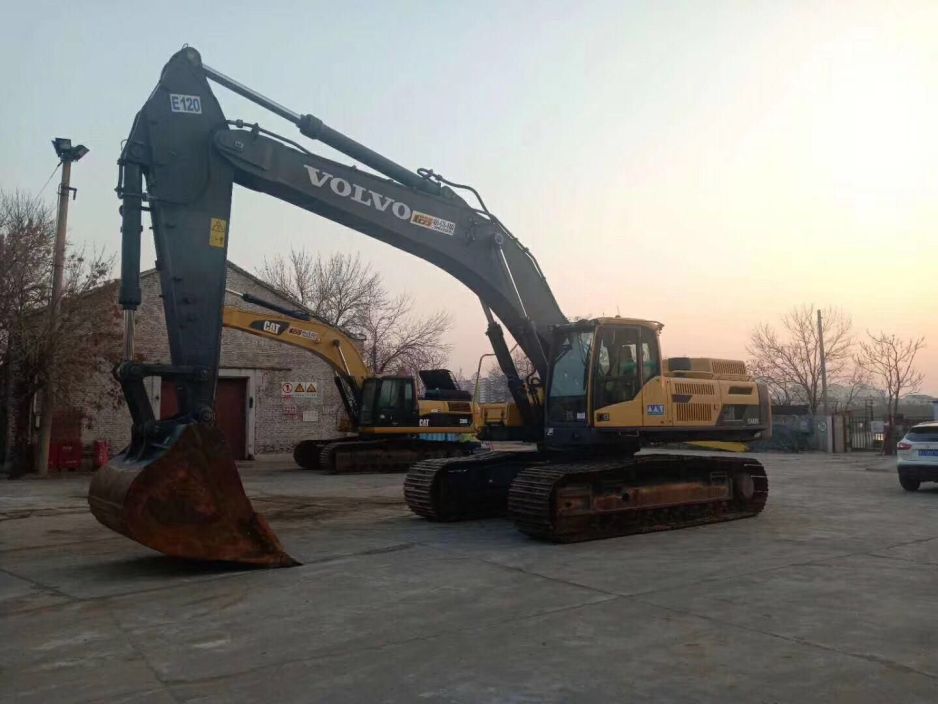湖南湘潭市155万元出售沃尔沃EC480挖掘机