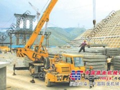 青浦工业园区吊车出租机器吊装移位3吨7吨叉车出租高空车出租