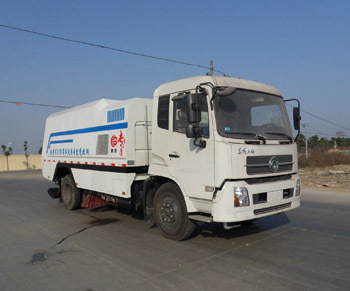 楚胜 CSC5160TSLD4 东风天锦扫路车