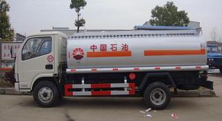 湖北合力 小金霸加油车 