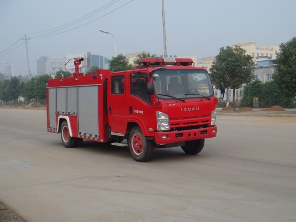 江特 庆铃国四水罐消防车 