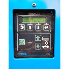【Indoor/outdoor use】◮ Dual zone controls Smart Link™
◮ Controlled descent down and speed limiting senses
◮ All Genie<sup>®</sup> GS™ Scissor Lifts are now allowed to work in and out