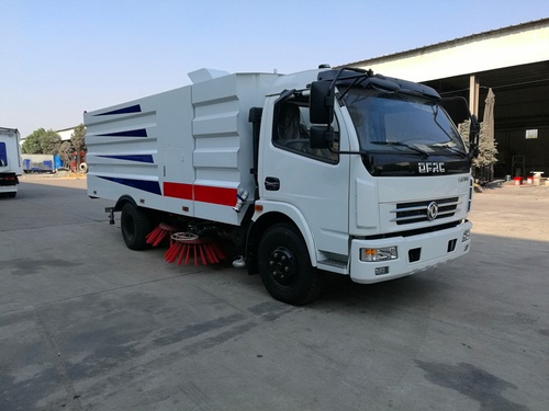 楚胜 CSC5082TSL5型 扫路车